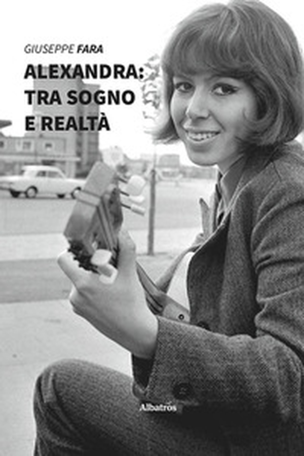 Alexandra: tra sogno e realtà - Librerie.coop Alexandra: tra sogno e realtà - Librerie.coop