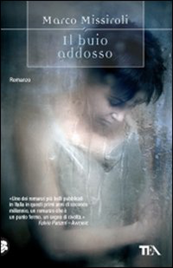 Il buio addosso - Librerie.coop Il buio addosso - Librerie.coop