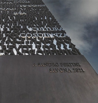 Il monumento a Sandro Pertini - Librerie.coop