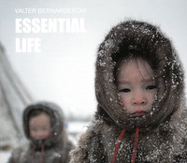 Essential life. Ediz. italiana e inglese - Librerie.coop Essential life. Ediz. italiana e inglese - Librerie.coop