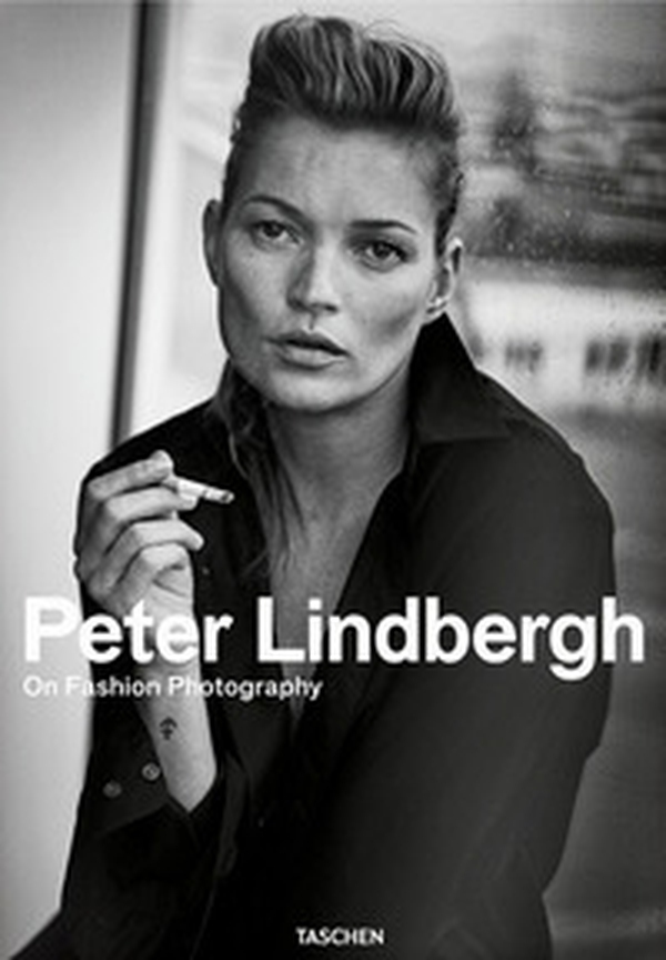 Peter Lindbergh. On fashion photography. Ediz. inglese, francese e tedesca - Librerie.coop Peter Lindbergh. On fashion photography. Ediz. inglese, francese e tedesca - Librerie.coop