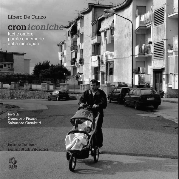 CRONICONICHE Luci e ombre, parole e memorie dalla metropoli - Librerie.coop CRONICONICHE Luci e ombre, parole e memorie dalla metropoli - Librerie.coop