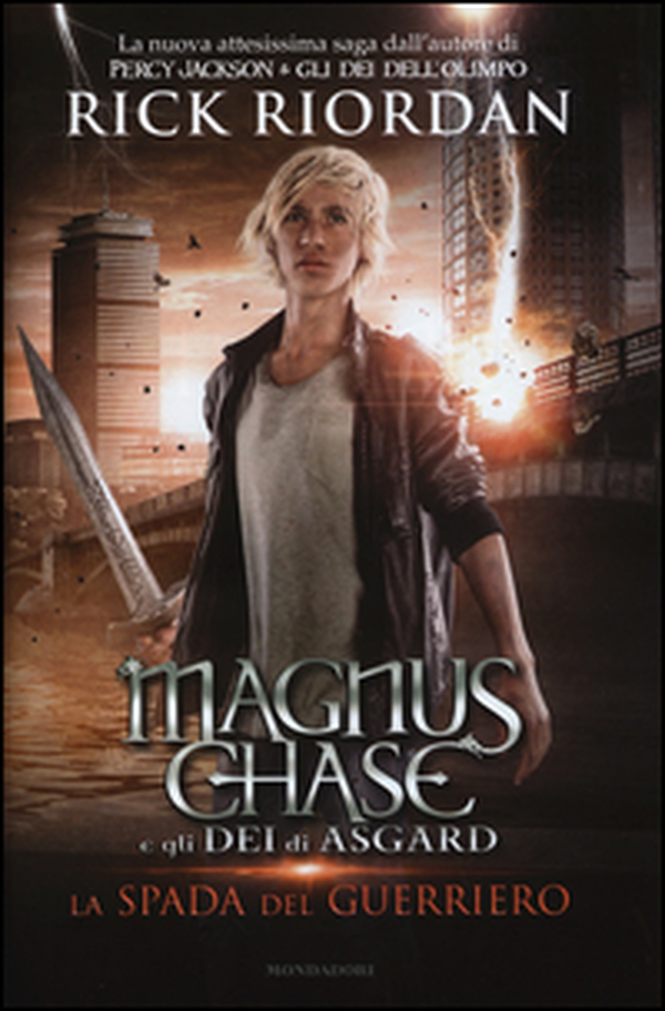 La spada del guerriero. Magnus Chase e gli dei di Asgard - Librerie.coop La spada del guerriero. Magnus Chase e gli dei di Asgard - Librerie.coop