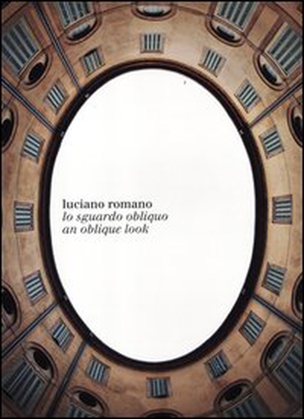 Lo sguardo obliquo. Ediz. Italiana e inglese - Librerie.coop Lo sguardo obliquo. Ediz. Italiana e inglese - Librerie.coop