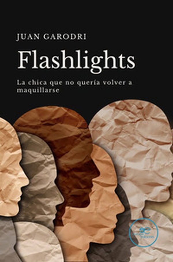Flashlights. La chica que no quería volver a maquillarse - Librerie.coop Flashlights. La chica que no quería volver a maquillarse - Librerie.coop