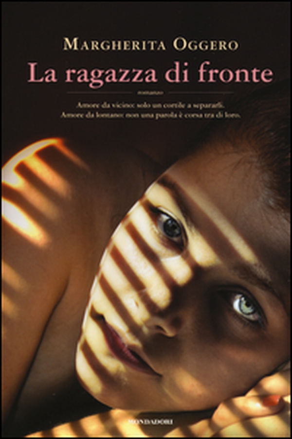 La ragazza di fronte - Librerie.coop La ragazza di fronte - Librerie.coop