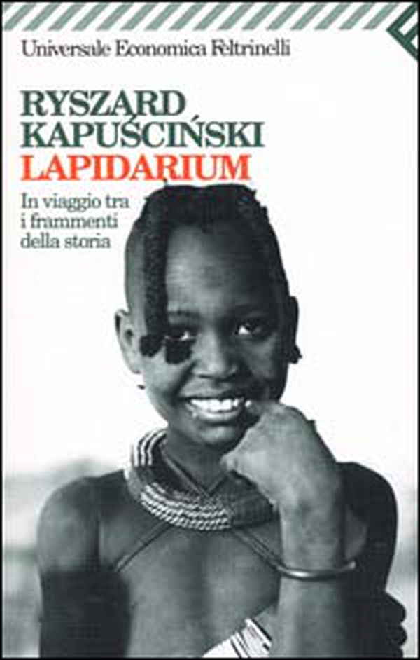 Lapidarium. In viaggio tra i frammenti della storia - Librerie.coop Lapidarium. In viaggio tra i frammenti della storia - Librerie.coop