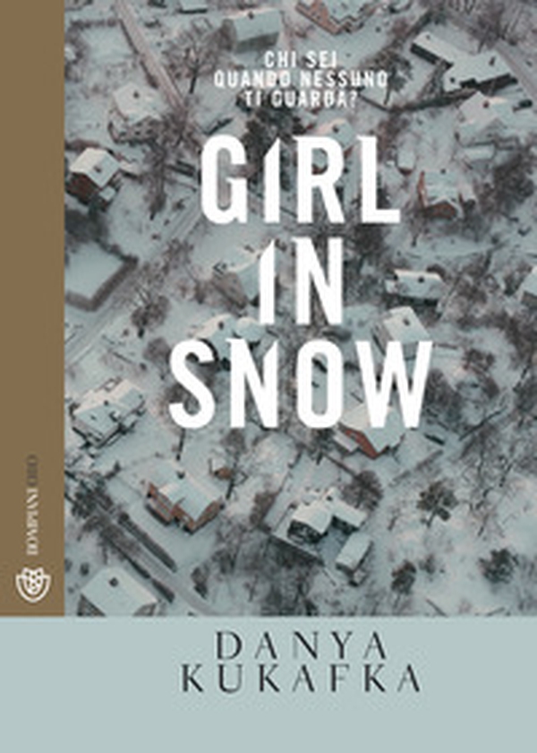 Girl in snow - Librerie.coop Girl in snow - Librerie.coop