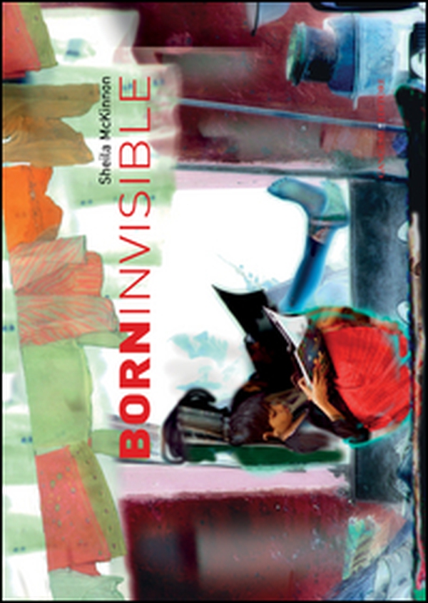 Born invisible. Ediz. italiana e inglese - Librerie.coop Born invisible. Ediz. italiana e inglese - Librerie.coop