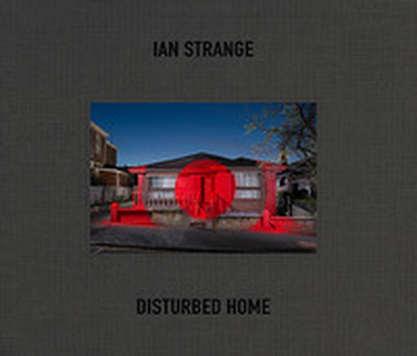 Disturbed home - Librerie.coop Disturbed home - Librerie.coop