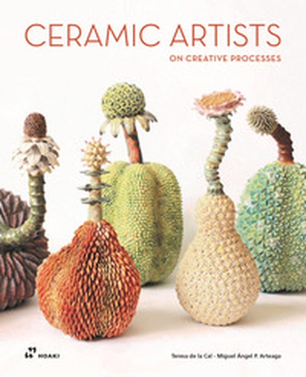 Ceramic artists on creative process - Librerie.coop Ceramic artists on creative process - Librerie.coop