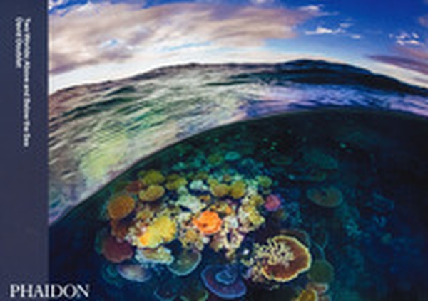 Two worlds: above and below the sea - Librerie.coop Two worlds: above and below the sea - Librerie.coop